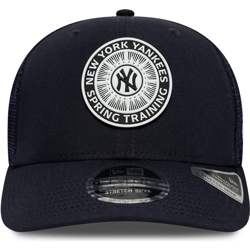 kapa-zaobljena-mornarsko-plava-snapback-9seventy-stretch-snap-circle-spring-training-new-york-yankees-mlb-new-era