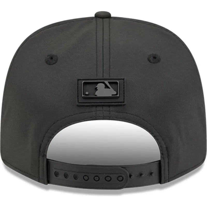 kape-zaobljena-crna-snapback-9seventy-stretch-snap-clubhouse-new-york-yankees-mlb-new-era