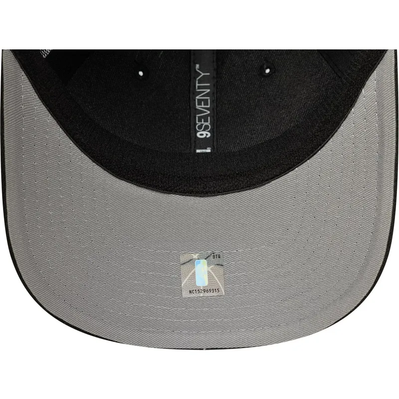 kapa-zaobljena-crna-snapback-9seventy-stretch-snap-eg-chicago-bulls-nba-new-era