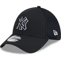 cap-zaobljena-black-ajustada-39thirty-evergreen-neo-new-york-yankees-mlb-new-era