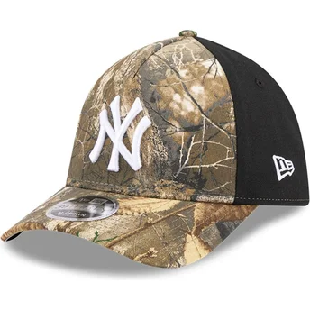 Cap zaobljena camouflage ajustada 39THIRTY M-Crown A Frame Realtree New York Yankees MLB New Era
