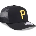 kapa-zaobljena-crna-snapback-9seventy-stretch-snap-evergreen-pittsburgh-pirates-mlb-new-era