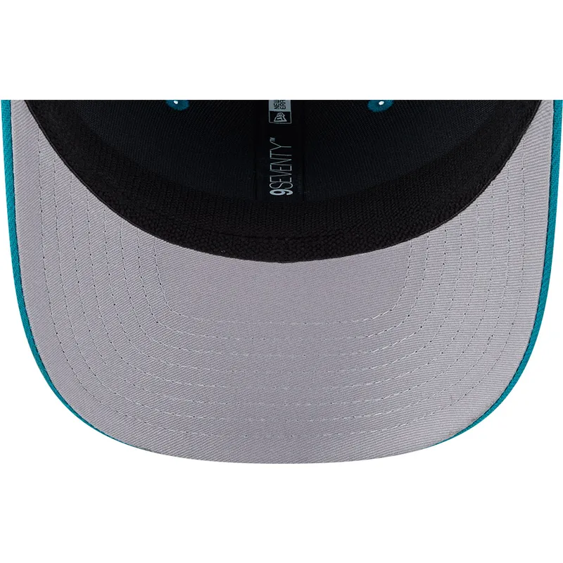 kapa-zaobljena-plava-snapback-9seventy-stretch-snap-evergreen-helmet-miami-dolphins-nfl-new-era