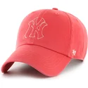 cap-zaobljena-red-adjustable-strap-clean-up-trailer-new-york-yankees-mlb-47-brand
