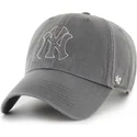 cap-zaobljena-gray-adjustable-strap-clean-up-trailer-new-york-yankees-mlb-47-brand
