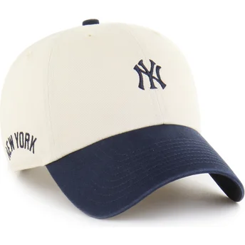 Kape zaobljena bež podesiva traka Clean Up Base Runner Sure Shot Two Tone New York Yankees MLB 47 Brand
