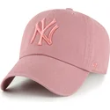 kapa-zaobljena-ruzicasta-podesiv-clean-up-new-york-yankees-mlb-47-brand