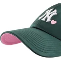 cap-zaobljena-green-adjustable-strap-clean-up-with-love-new-york-yankees-mlb-47-brand