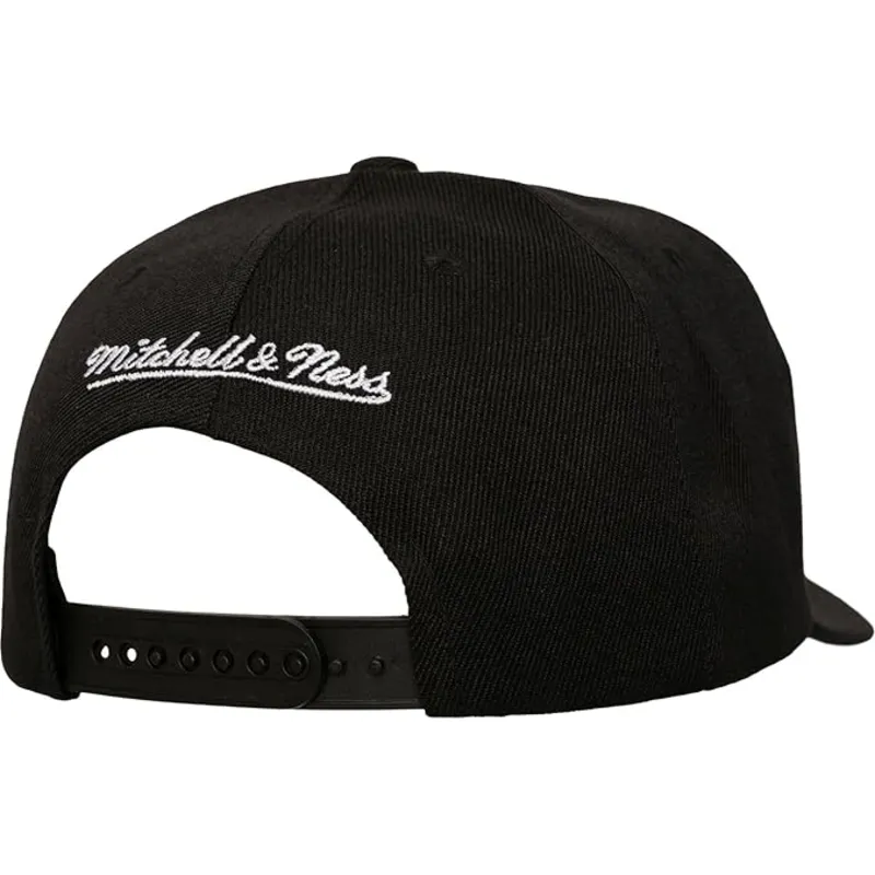 kape-zaobljena-crna-snapback-busted-pro-vancouver-grizzlies-nba-mitchell-ness
