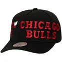 cap-zaobljena-black-snapback-busted-pro-chicago-bulls-nba-mitchell-ness