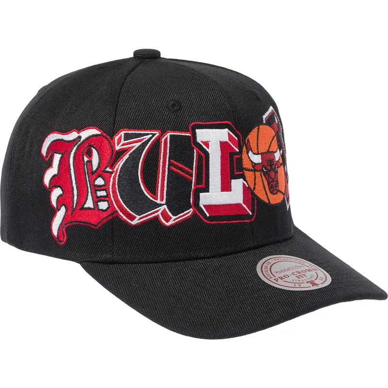 cap-zaobljena-black-snapback-hyper-type-pro-chicago-bulls-nba-mitchell-ness
