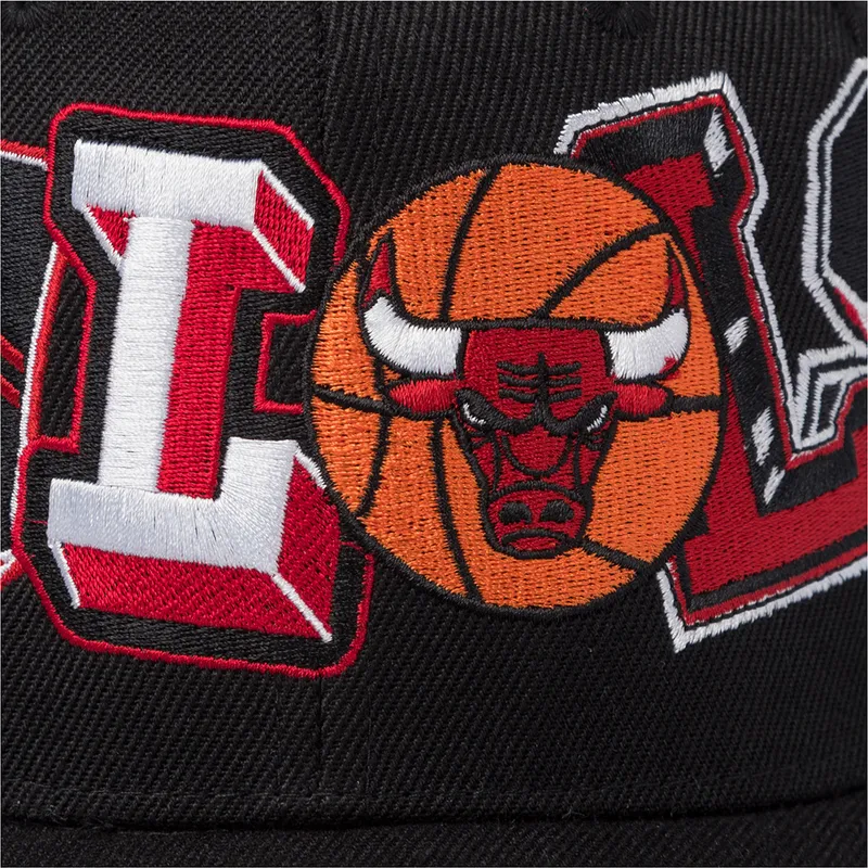 cap-zaobljena-black-snapback-hyper-type-pro-chicago-bulls-nba-mitchell-ness