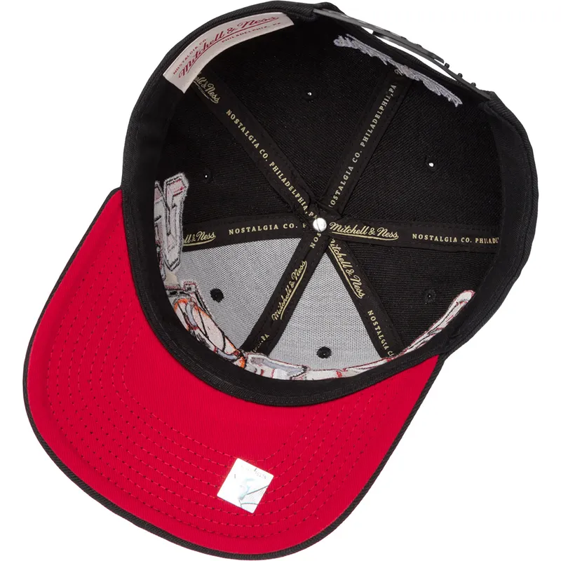 cap-zaobljena-black-snapback-hyper-type-pro-chicago-bulls-nba-mitchell-ness