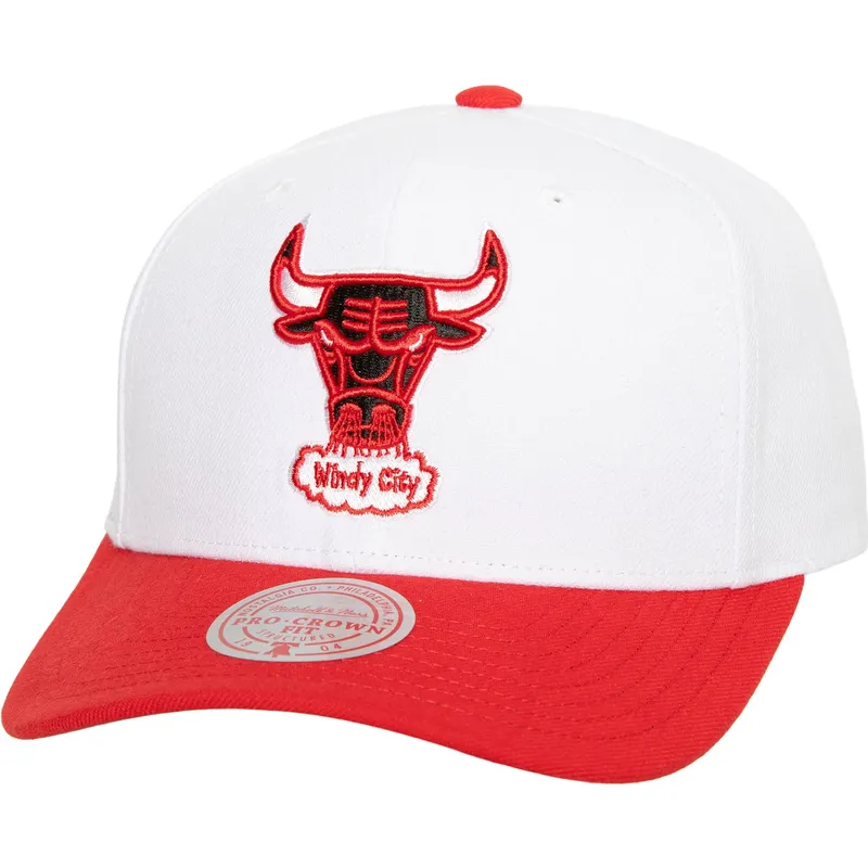 mitchell-ness-curved-brim-team-2-tone-20-pro-chicago-bulls-nba-white-and-red-snapback-cap