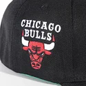 kapa-ravna-crna-snapback-triple-play-chicago-bulls-nba-mitchell-ness
