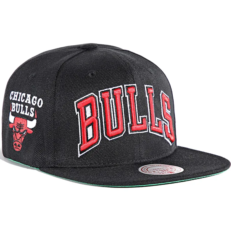 kapa-ravna-crna-snapback-triple-play-chicago-bulls-nba-mitchell-ness