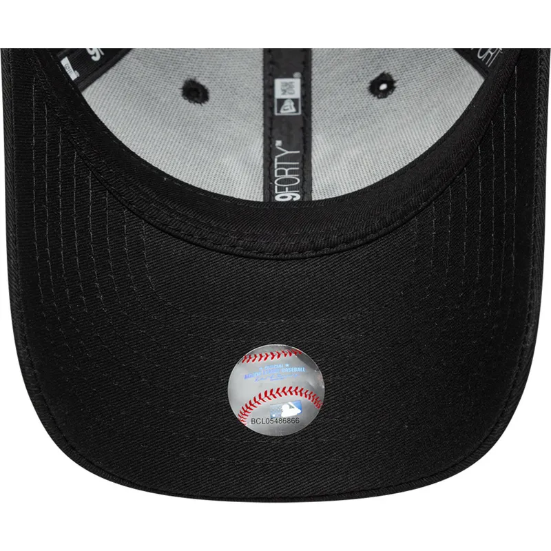 kapa-zaobljena-crna-podesiv-za-djecu-9forty-icon-new-york-yankees-mlb-new-era