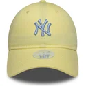 cap-zaobljena-yellow-adjustable-strap-9twenty-league-essential-midi-new-york-yankees-mlb-new-era