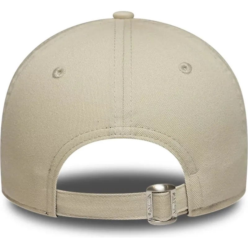 cap-zaobljena-beige-adjustable-strap-9twenty-new-era