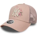 kapa-zaobljena-ruzicasta-snapback-9forty-a-frame-floral-new-york-yankees-mlb-new-era
