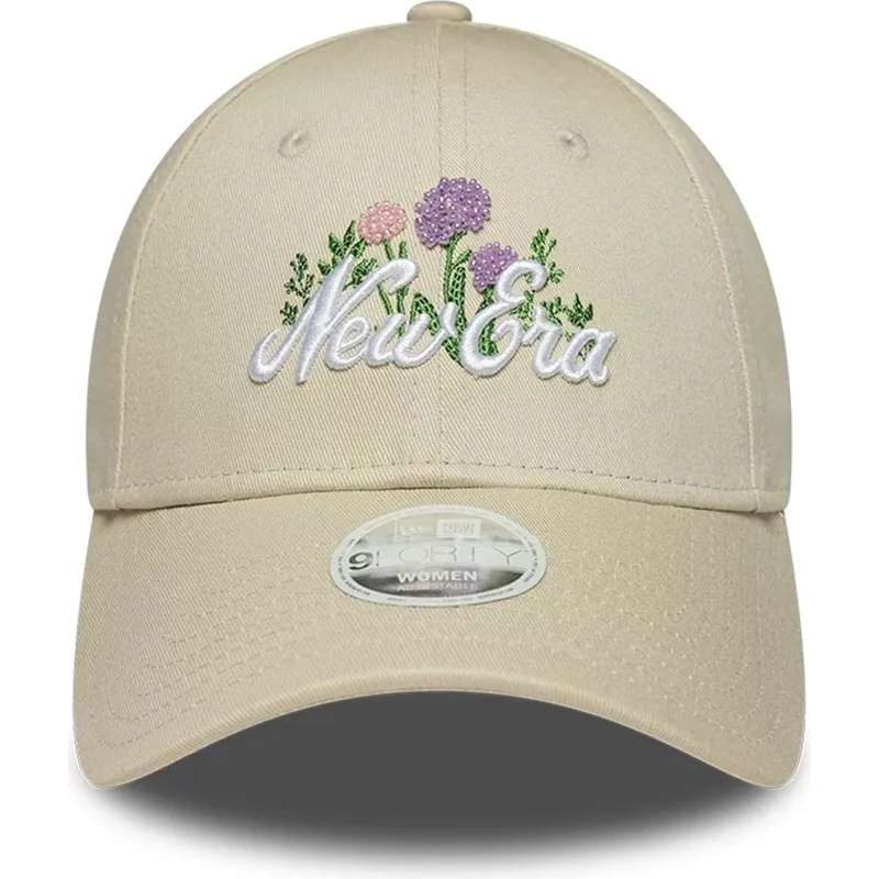 cap-zaobljena-beige-adjustable-strap-9forty-new-era
