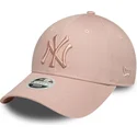 cap-zaobljena-pink-adjustable-strap-9forty-league-essential-new-york-yankees-mlb-new-era