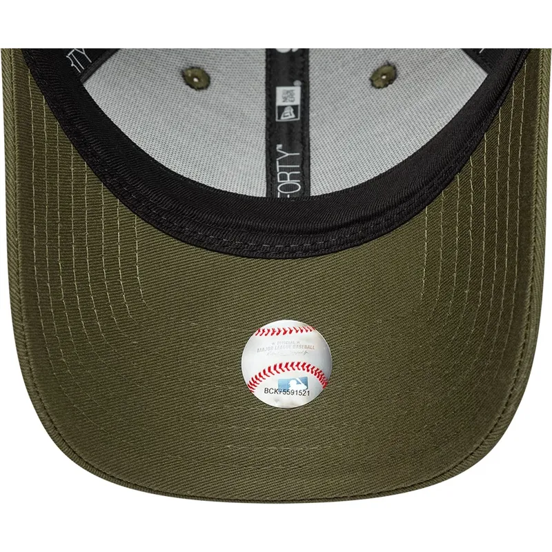 kapa-zaobljena-zelena-podesiv-9forty-metallic-los-angeles-dodgers-mlb-new-era