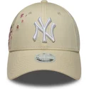 kapa-zaobljena-bez-podesiv-9forty-floral-icon-side-new-york-yankees-mlb-new-era