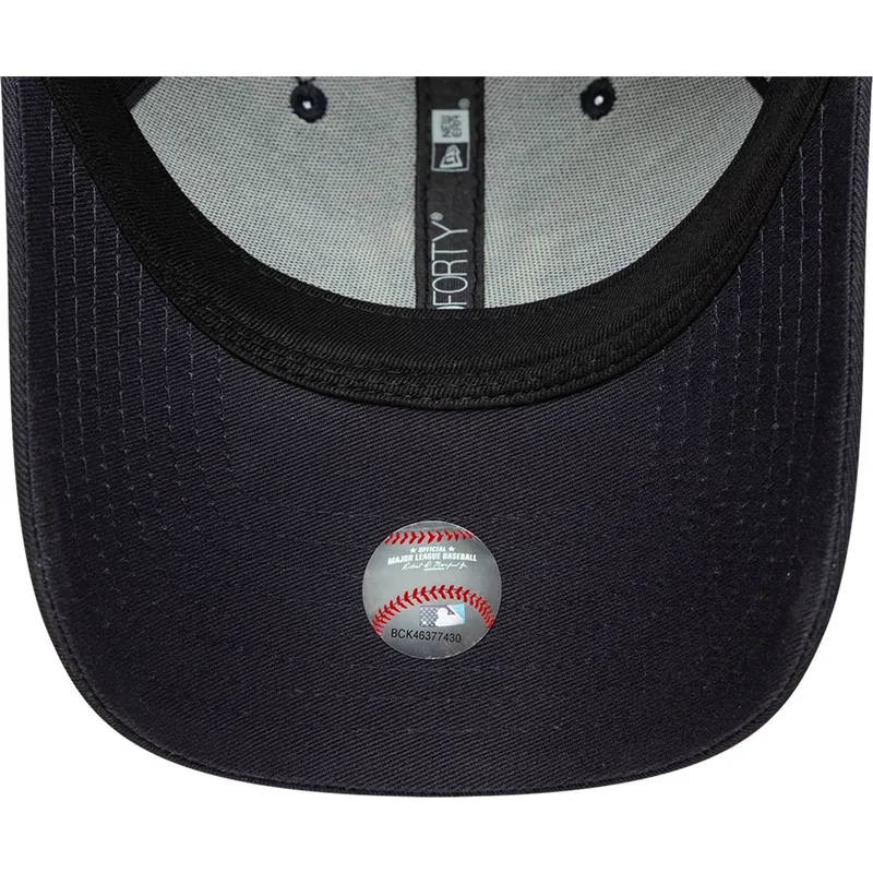 kapa-zaobljena-mornarsko-plava-podesiv-9forty-league-essential-new-york-yankees-mlb-new-era