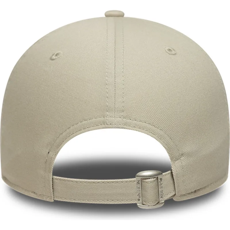 cap-zaobljena-beige-adjustable-strap-9forty-team-outline-los-angeles-lakers-nba-new-era cap-zaobljena-beige-adjustable-strap-9forty-team-outline-los-angeles-lakers-nba-new-era