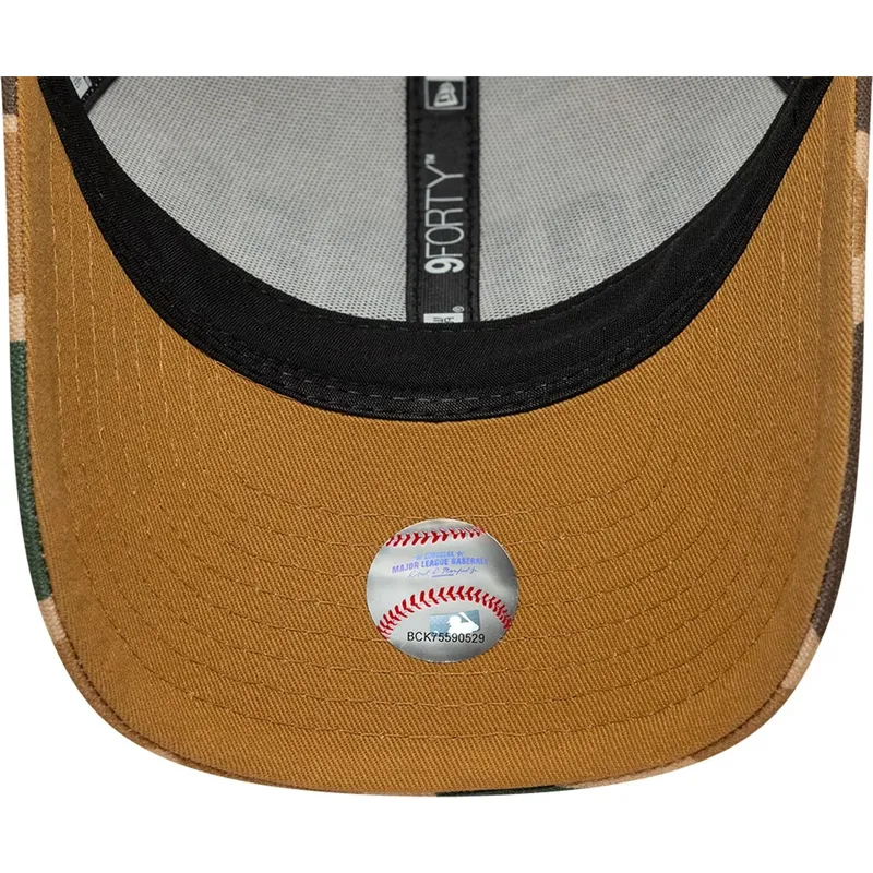 cap-zaobljena-camouflage-snapback-9forty-m-crown-wordmark-san-diego-padres-mlb-new-era