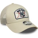 kapa-zaobljena-bez-snapback-9forty-m-crown-a-frame-new-york-yankees-mlb-new-era