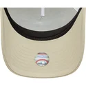 cap-zaobljena-beige-snapback-9forty-m-crown-a-frame-new-york-yankees-mlb-new-era