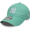 new-era-curved-brim-9twenty-league-essential-new-york-yankees-mlb-light-green-adjustable-cap