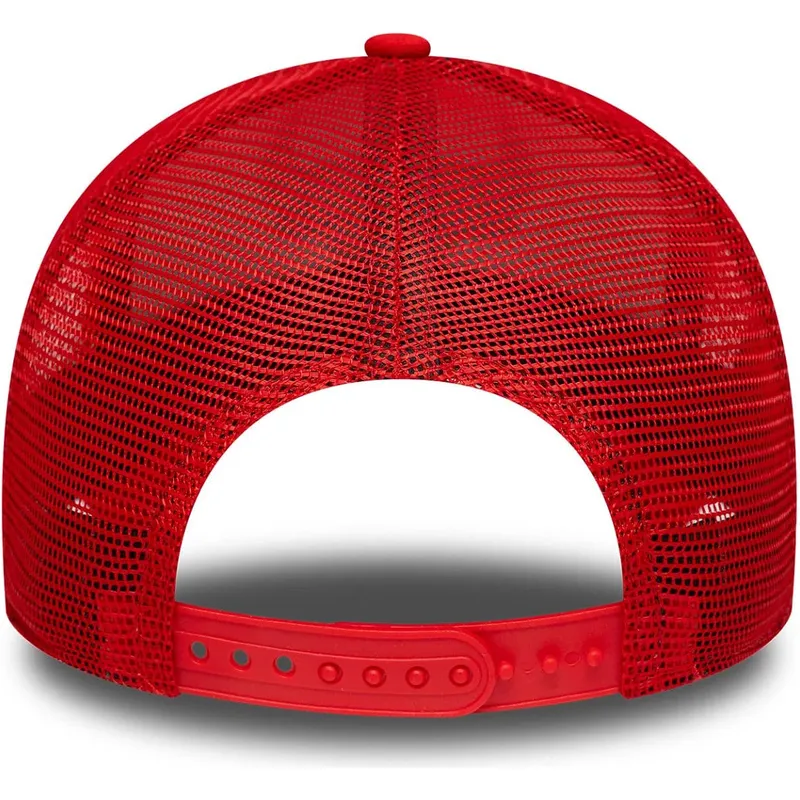 kapa-zaobljena-crvena-snapback-a-frame-side-patch-chicago-bulls-nba-new-era