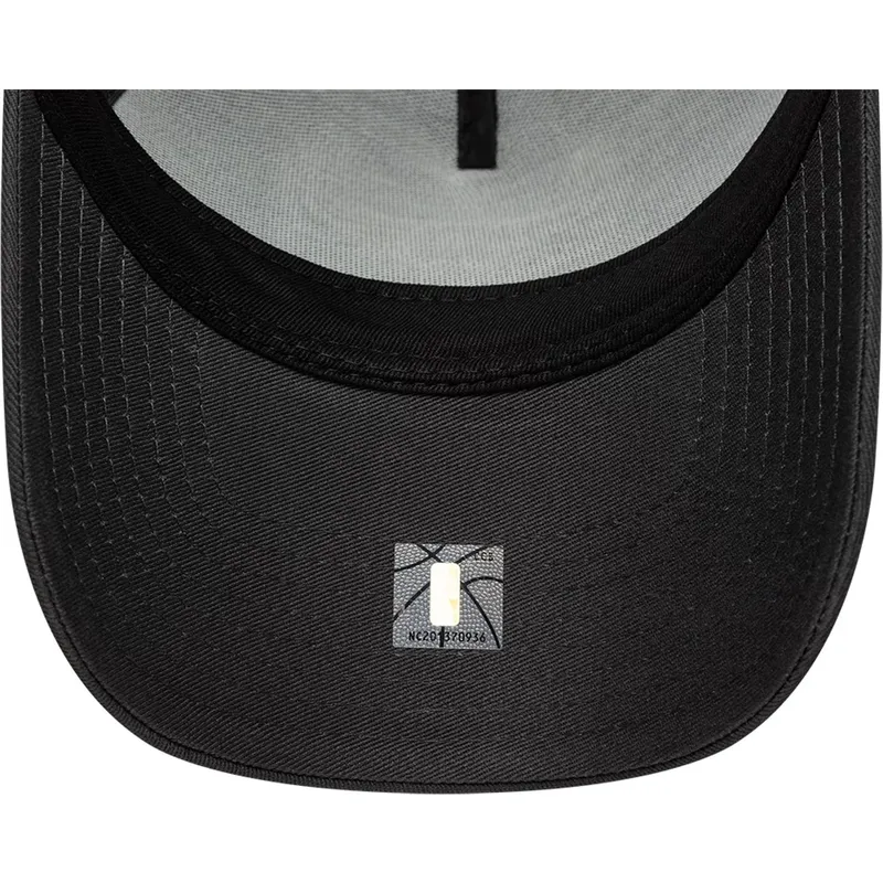 kapa-zaobljena-crna-snapback-a-frame-outline-chicago-bulls-nba-new-era kapa-zaobljena-crna-snapback-a-frame-outline-chicago-bulls-nba-new-era