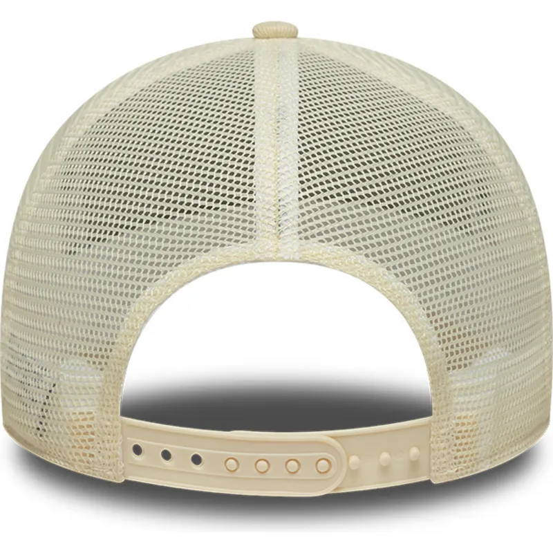 cap-zaobljena-beige-snapback-a-frame-new-era