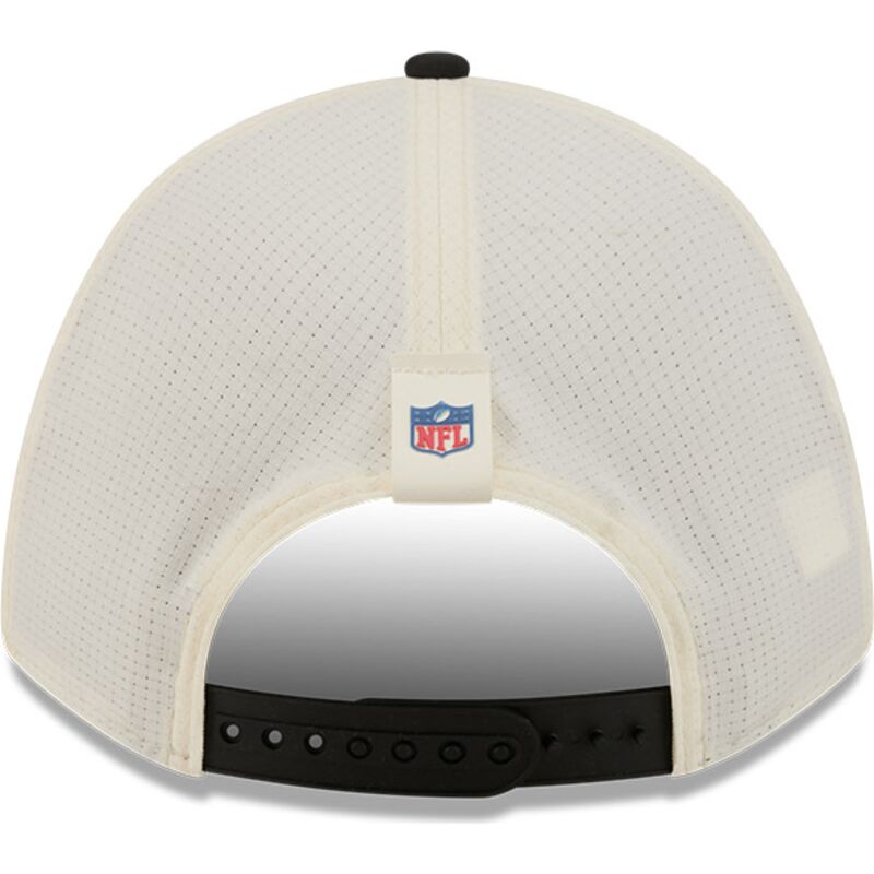 cap-zaobljena-beige-snapback-9forty-m-crown-training-pack-2026-las-vegas-raiders-nfl-new-era cap-zaobljena-beige-snapback-9forty-m-crown-training-pack-2026-las-vegas-raiders-nfl-new-era