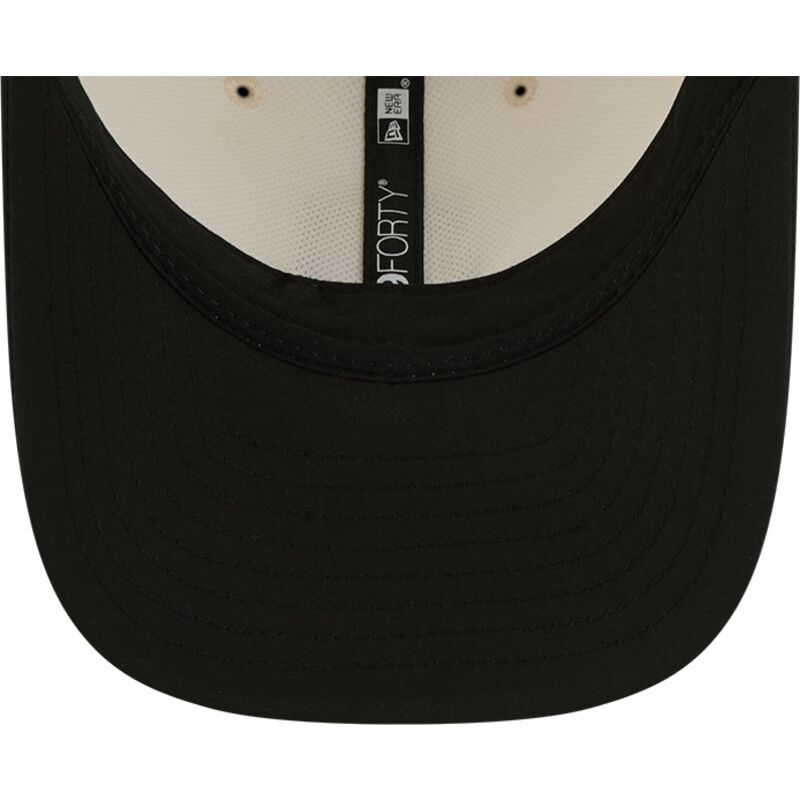 cap-zaobljena-beige-snapback-9forty-m-crown-training-pack-2026-las-vegas-raiders-nfl-new-era cap-zaobljena-beige-snapback-9forty-m-crown-training-pack-2026-las-vegas-raiders-nfl-new-era