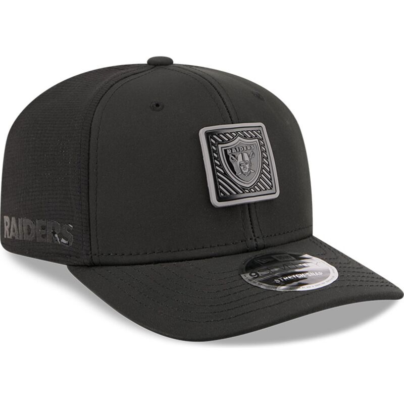 kapa-zaobljena-crna-snapback-9seventy-stretch-snap-training-pack-2026-las-vegas-raiders-nfl-new-era
