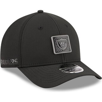 Kapa zaobljena crna snapback 9FORTY M-Crown Training Pack 2026 Las Vegas Raiders NFL New Era