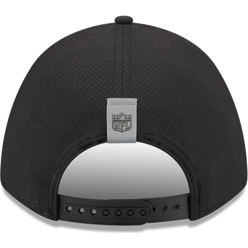 kapa-zaobljena-crna-snapback-9forty-m-crown-training-pack-2026-las-vegas-raiders-nfl-new-era