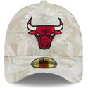 cap-zaobljena-beige-ajustada-59forty-a-frame-leafy-palm-chicago-bulls-nba-new-era