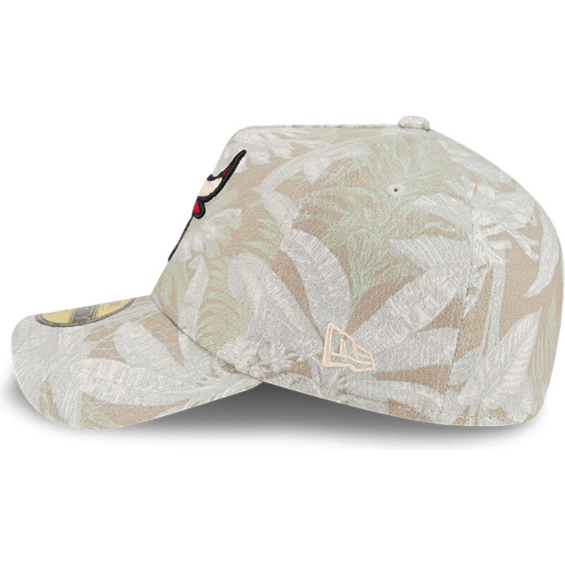 cap-zaobljena-beige-ajustada-59forty-a-frame-leafy-palm-chicago-bulls-nba-new-era cap-zaobljena-beige-ajustada-59forty-a-frame-leafy-palm-chicago-bulls-nba-new-era