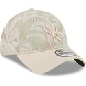 kapa-zaobljena-bez-podesiv-9twenty-leafy-palm-new-york-yankees-mlb-new-era