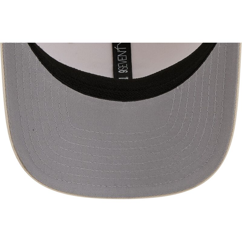 cap-zaobljena-beige-snapback-9seventy-stretch-snap-color-pack-new-york-yankees-mlb-new-era