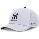 kapa-zaobljena-bijela-snapback-primetime-dri-fit-rise-structured-new-york-yankees-mlb-nike