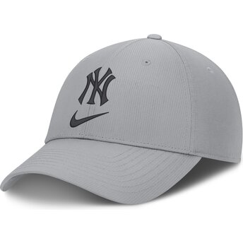 Kape zaobljena siva podesiva traka Primetime Club Structured UV Poly Ripstop New York Yankees MLB Nike