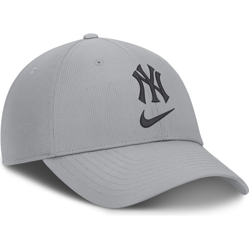 kapa-zaobljena-siva-podesiv-primetime-club-structured-uv-poly-ripstop-new-york-yankees-mlb-nike kapa-zaobljena-siva-podesiv-primetime-club-structured-uv-poly-ripstop-new-york-yankees-mlb-nike