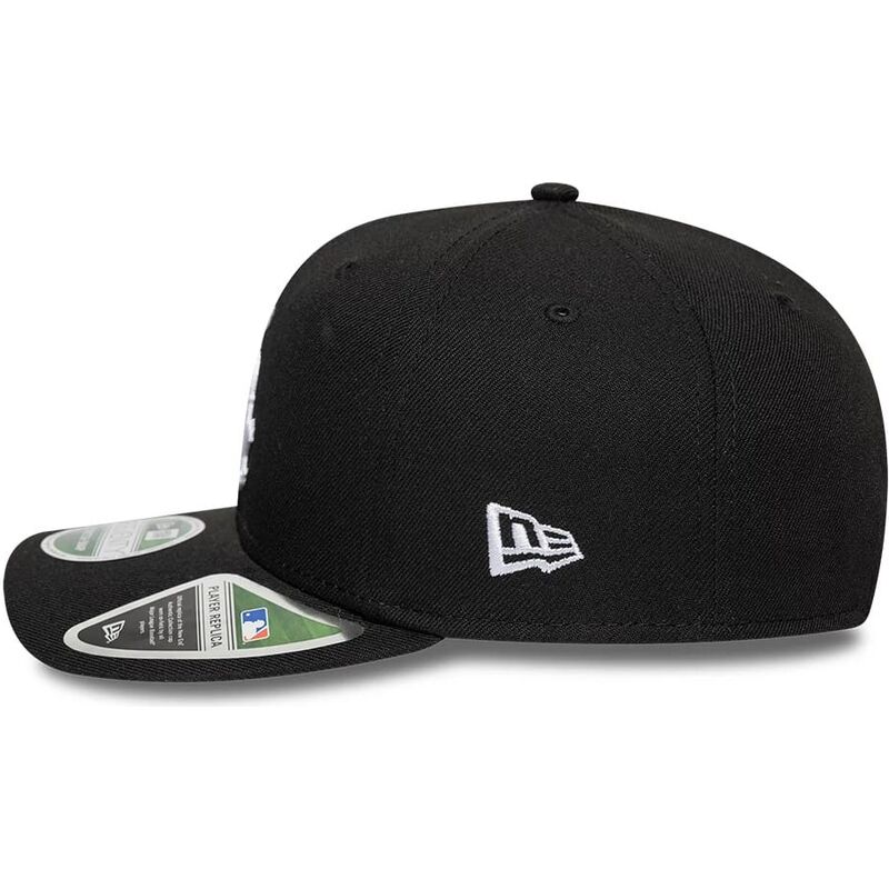 kapa-zaobljena-crna-snapback-9seventy-stretch-snap-player-replica-chicago-white-sox-mlb-new-era